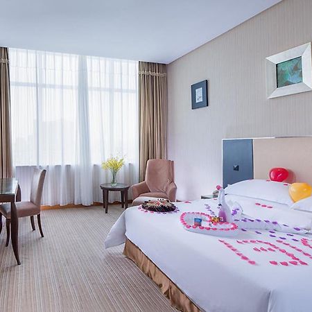 Vienna International Hotel Shenzhen Hua'Nan City ภายนอก รูปภาพ